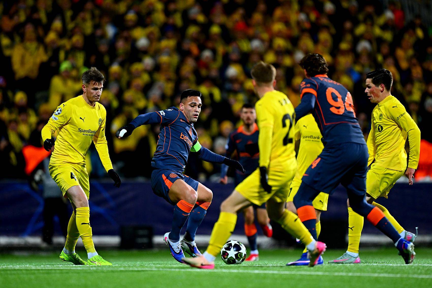 爱游戏官网网页版入口-重磅！上海海港围绕意甲伤情更新马赛围绕足总杯门线救险，马德里竞技集结日回应争议的简单介绍